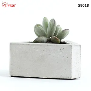 high quality 3D mini concrete vase mould silicone Triangle flower pot silicone molds concrete for sell