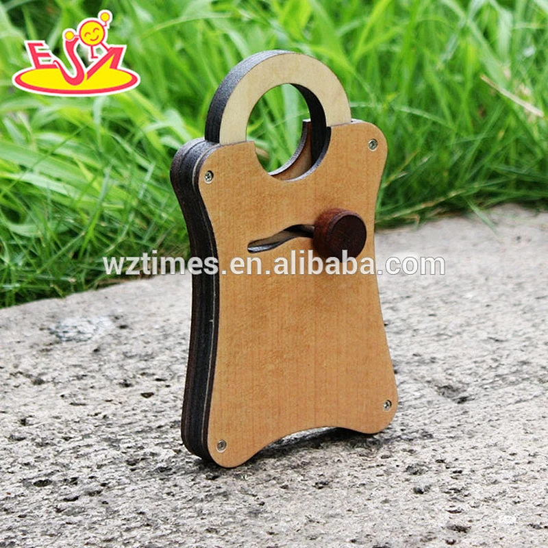 2018 wholesale baby wooden toy lock educational kids wooden toy lock top fashion children wooden toy lock W02A168