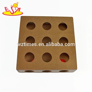 Wholesale popular smart toy wooden pets treat toy for training small animals' paw W06F049