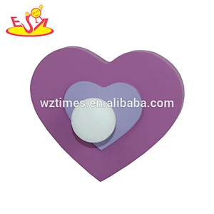 wholesale beautiful design pink flower shaped wooden wall hook for sale W09B027