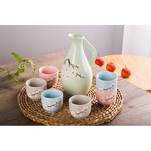 陶瓷茶壶、水杯、酒具