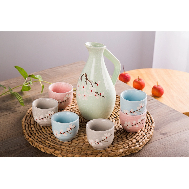 陶瓷茶壶、水杯、酒具