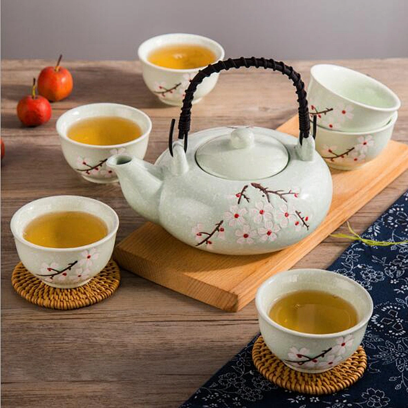 Handmade Ceramic Tea Set Popular Home Used Porcelain Tea Pot Cup Set Customized Logo Door Gifts