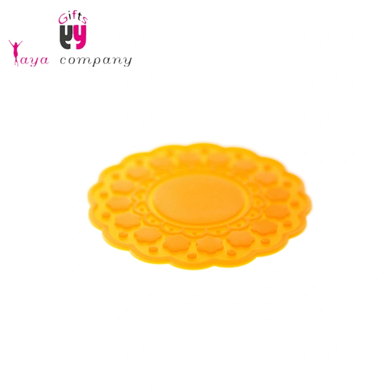 Custom Kitchen Wares Gadgets Decoration Table Anti Slip Heat Resistant Silicone Pad