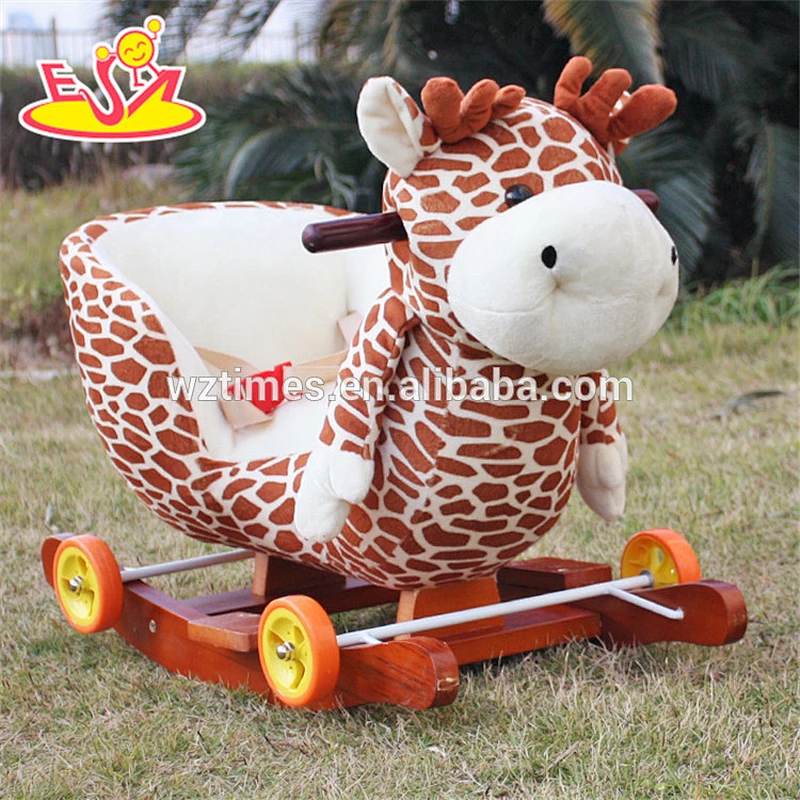 2018 Top fashion toddlers wooden rocking horse with wheels W16D081