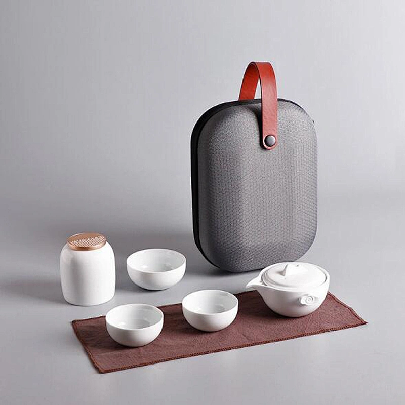 China porcelain classical design portable travel clay cup bag for gift
