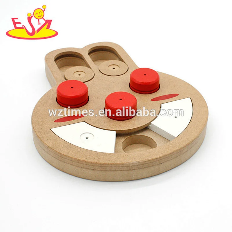 Wholesale most popular rabbit shaped wooden cat interactive toy for pets W06F063