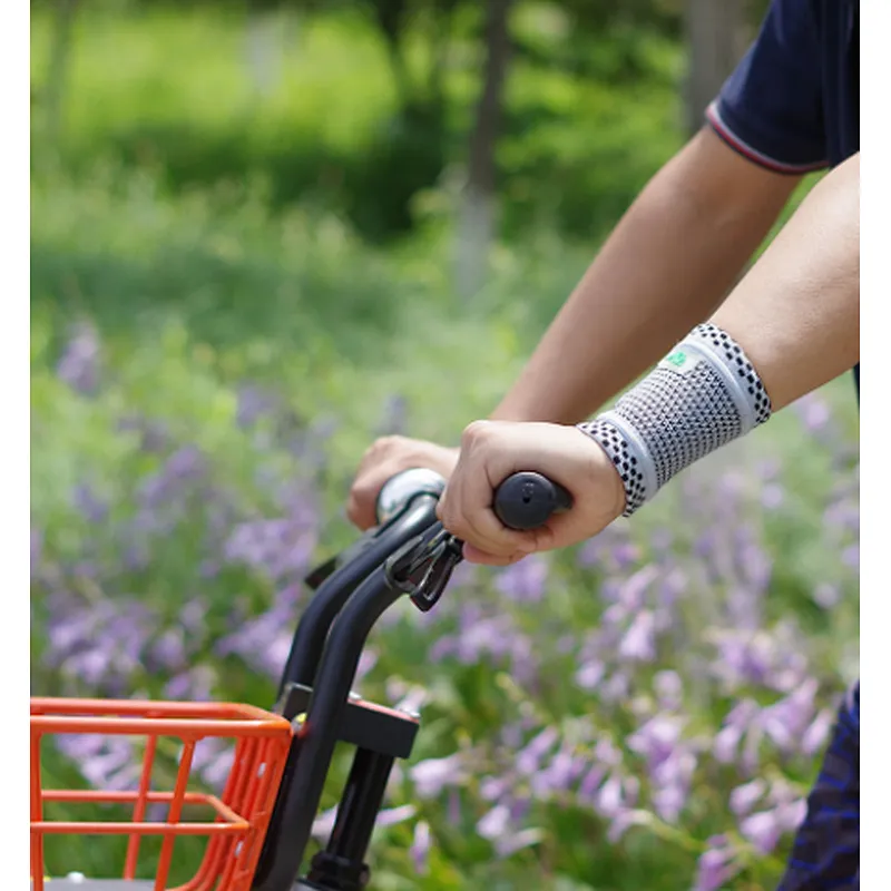 Hot sale sport wrist band support wraps with CE, FDA , ISO