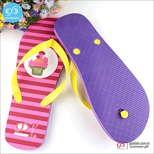 China Manufactures cheap wholesale custom pvc strap shoes/beach flip flops