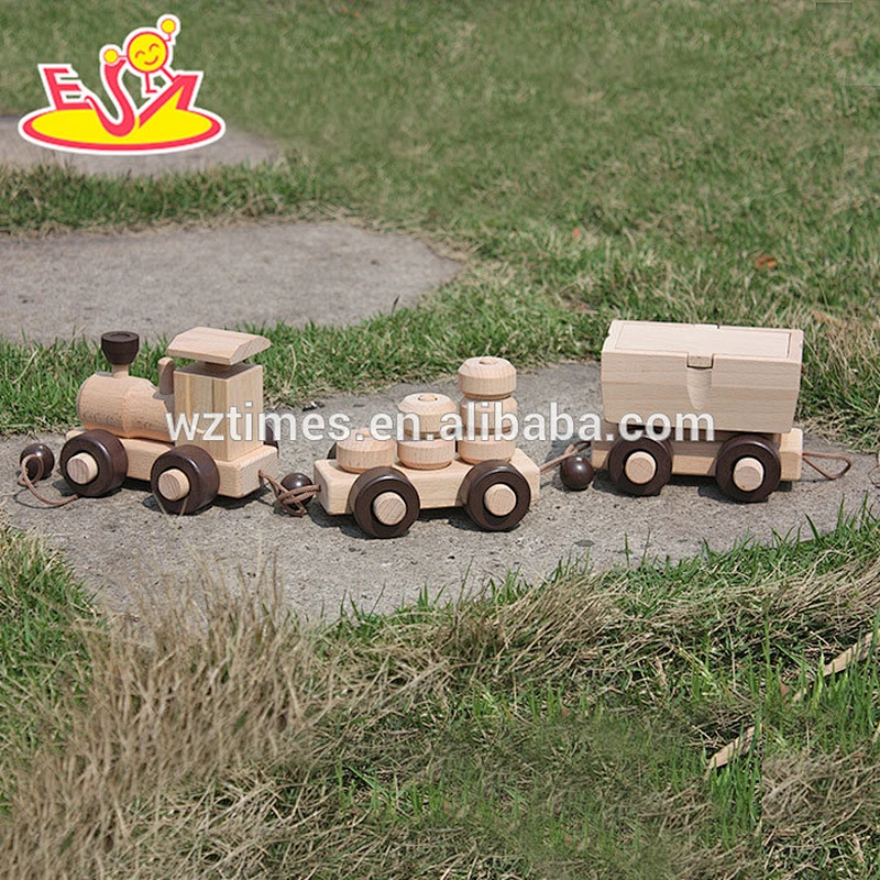 El juguete determinado del tren del tirón de madera de los niños superventas al por mayor trae la diversión W05B086