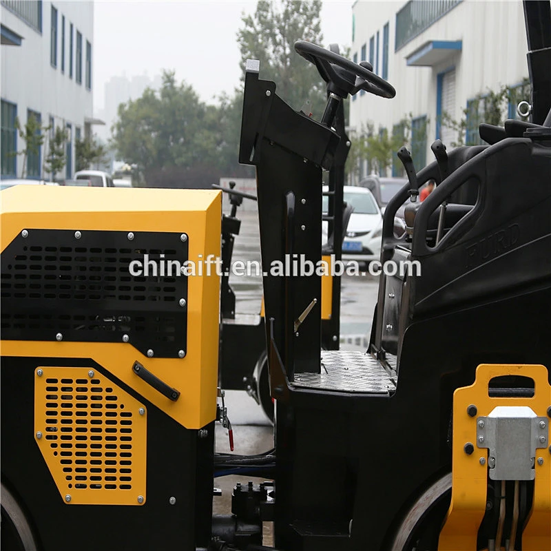 3 Ton New Condition Diesel Vibratory Road Roller Compactor