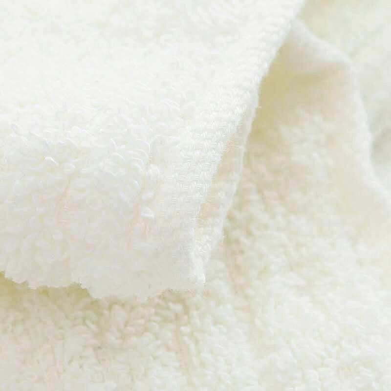 In Stock Free Sample Embroidery Towel  With Beautiful  silk printing Package Box For Hotel  And  Home