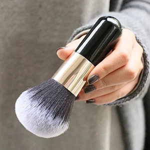 High quality private label powder blush single makeup wood brush for makeup