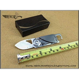 Outdoor Multifunction Tactical Folding Knife With Climbing Button Carabiner