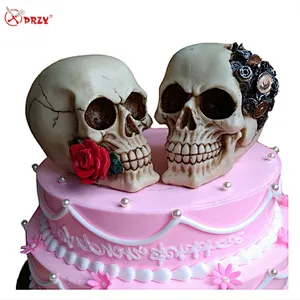 2017 New Halloween 3d Skull silicone skull rose mould head with pink cake Fondant cake mold Silicone handmade soap Molds