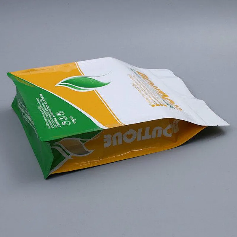 Stand cube PE bag for snack packaging