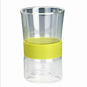 Customized smoothie glass cup colorful cambered cup body with silica gel cover