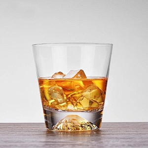 300ml Juice Milk Water Tea Beer Cup High Quality Hand Blown Borosilicate Glass Cup Customized Logo Luxury Glass Water Cup