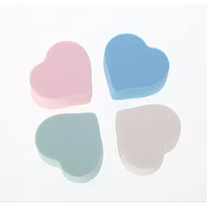 Wholesale heart shape cosmetics sponge puff latex free makeup sponge