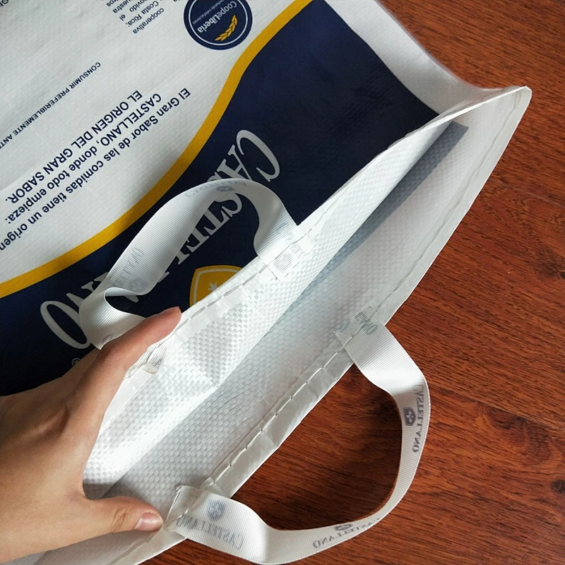 Custom wholesale white non-woven bag with portable bag for shopping