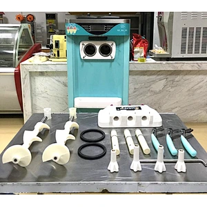 Newly Ice Cream Machine/Soft Ice Cream Machine/Italian Ice Cream Machine (SY-IC25A SUNRRY)
