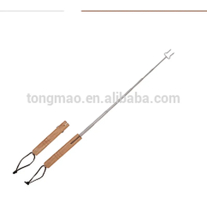 Telescopic bbq roasting fork Marshmallow hotdog stick with wooden handle