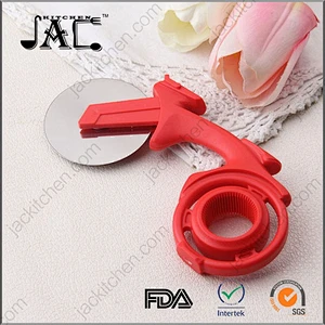 Wholesale Good Grips Stainless Steel Sharp Pizza Wheel and Cutter