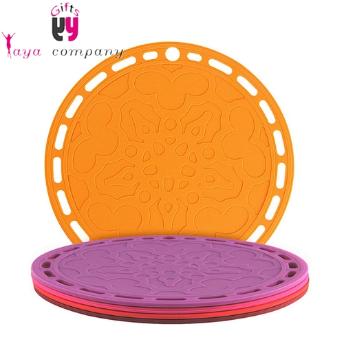 Colorful Heat Resistant Kitchen Oven Mitt Iron Pot Holder Set