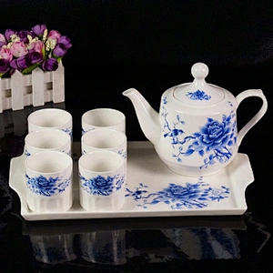 Chinese Style Ceramic Water Pot Set Popular Porcelain Tea Pot and Cup Set Factory Cheap Price Water Cup Set