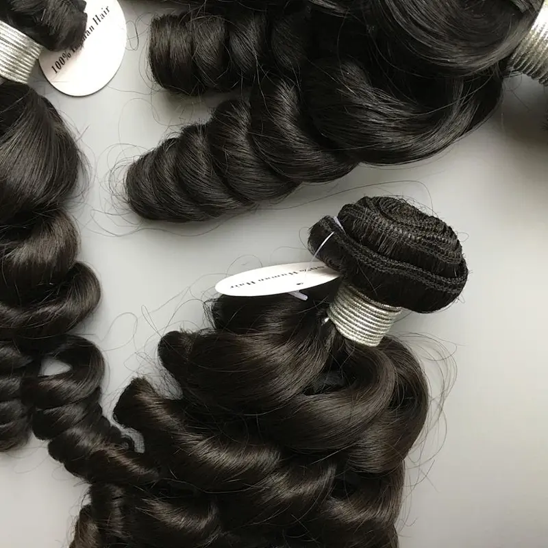 Newest fashion style 12 14 16 18 20 22 24 26 inch  unprocessed indian hair loose wave bundles