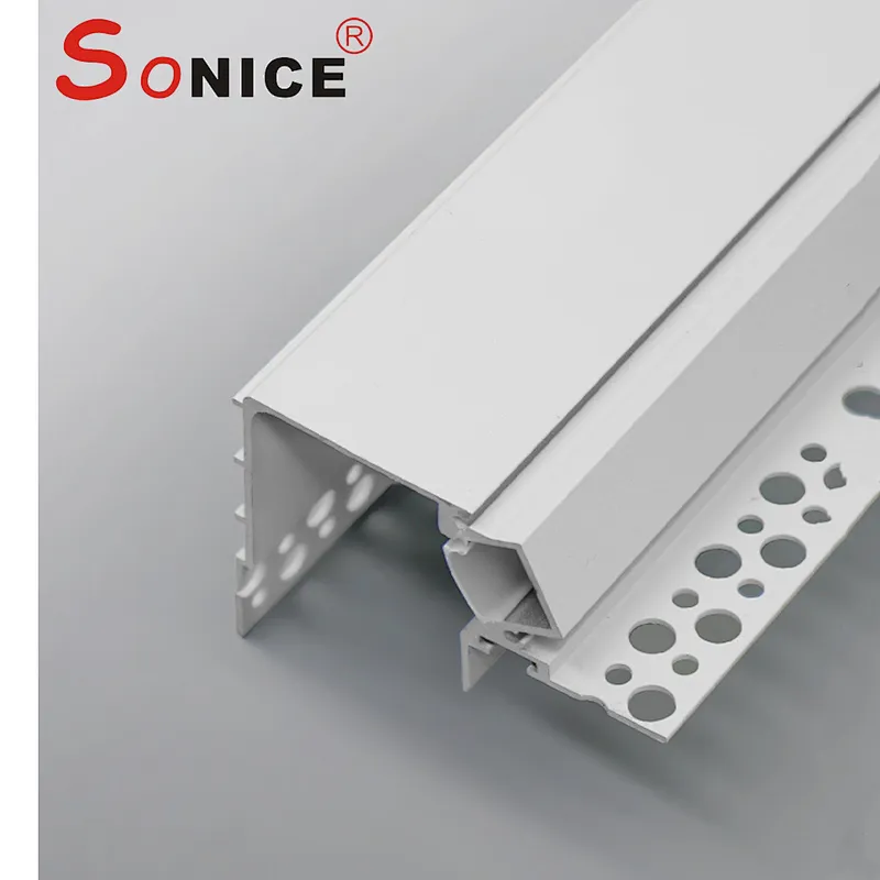 Ceiling corner reflective profile