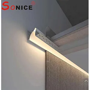 Ceiling corner reflective profile