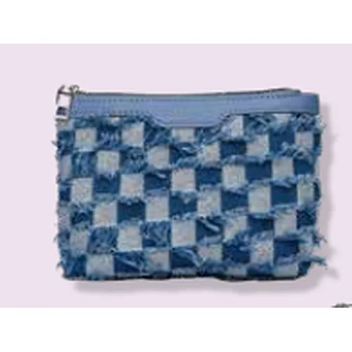 MAKEUP BAG