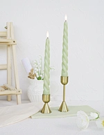 flickering flameless candle