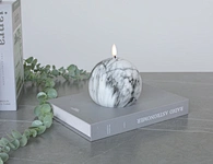 flickering flameless candle