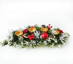 Metal candle holder with Christmas wreath