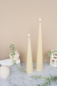 flameless flickering tea lights