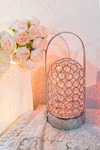 ball changing color crystal