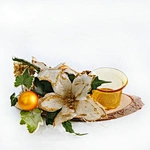 Glass candle holder with decoration