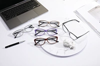 Trendy Reading Glasses
