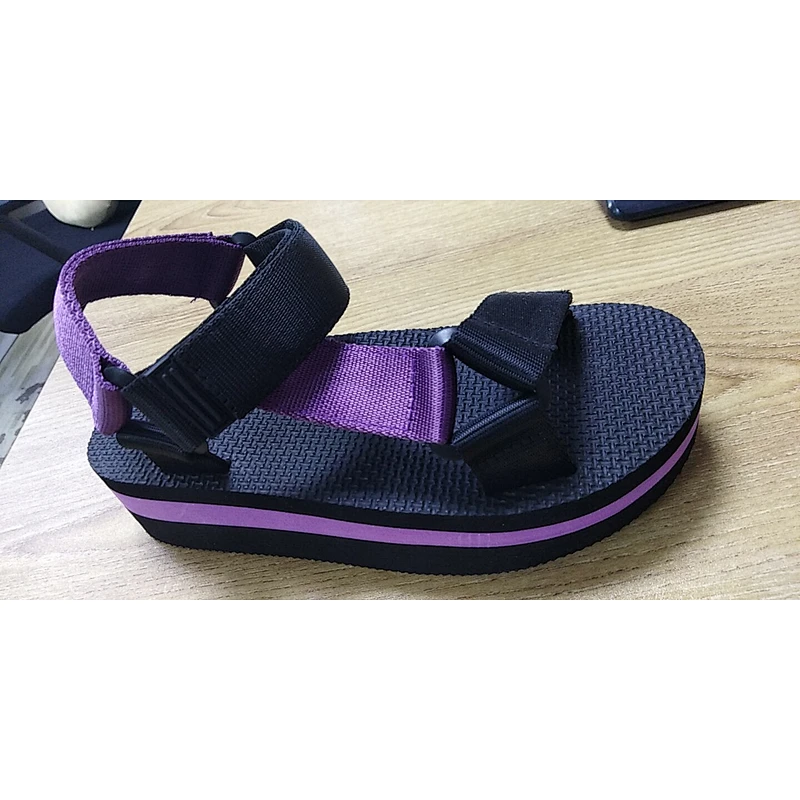 Sandal