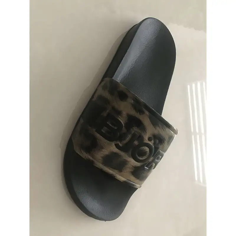 Slidders