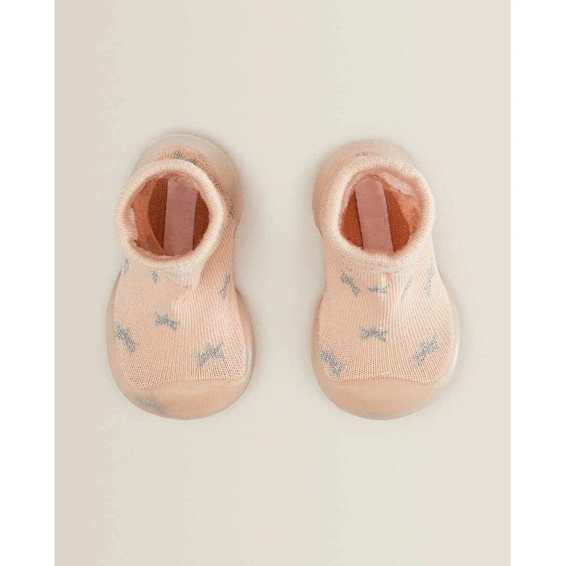 sock shoes