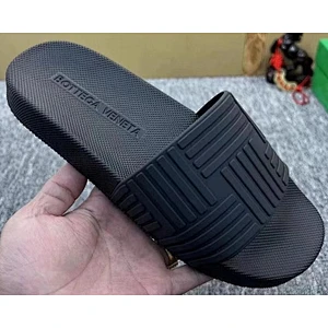 Slidders