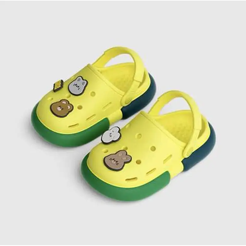 CROCS