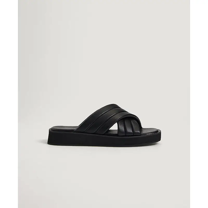 Sandal