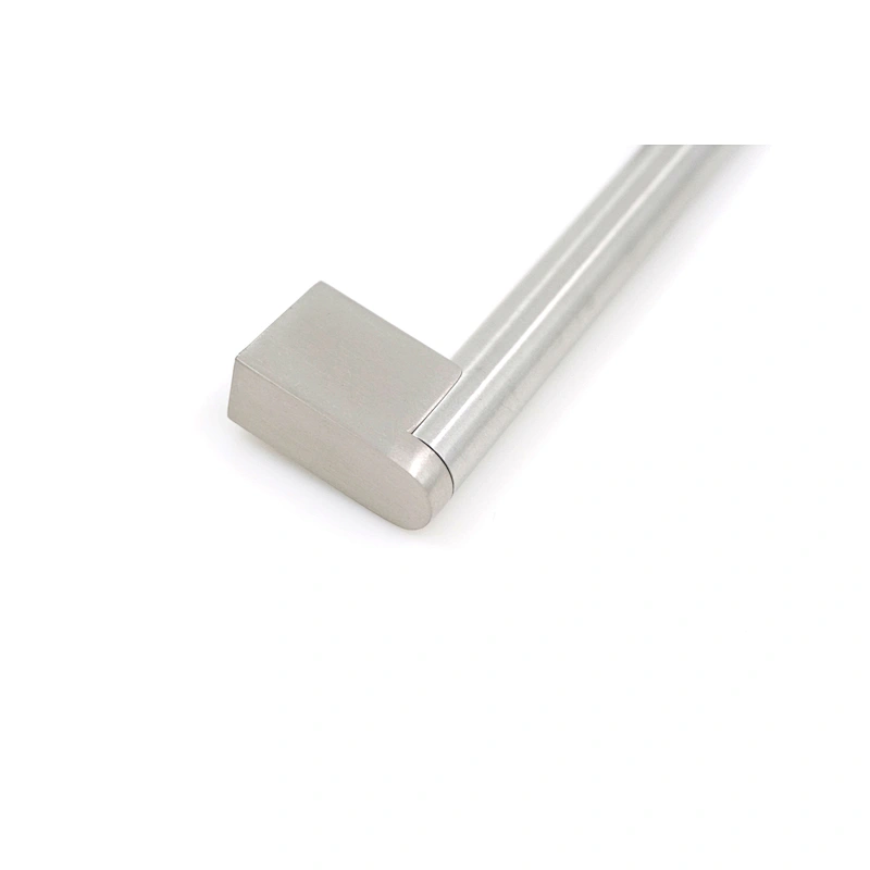 Stainless steel and zinc alloy handle