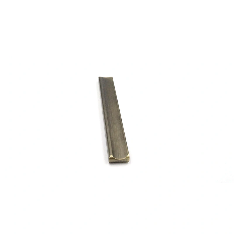 Aluminum furniture handle