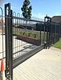 sliding driveway gate