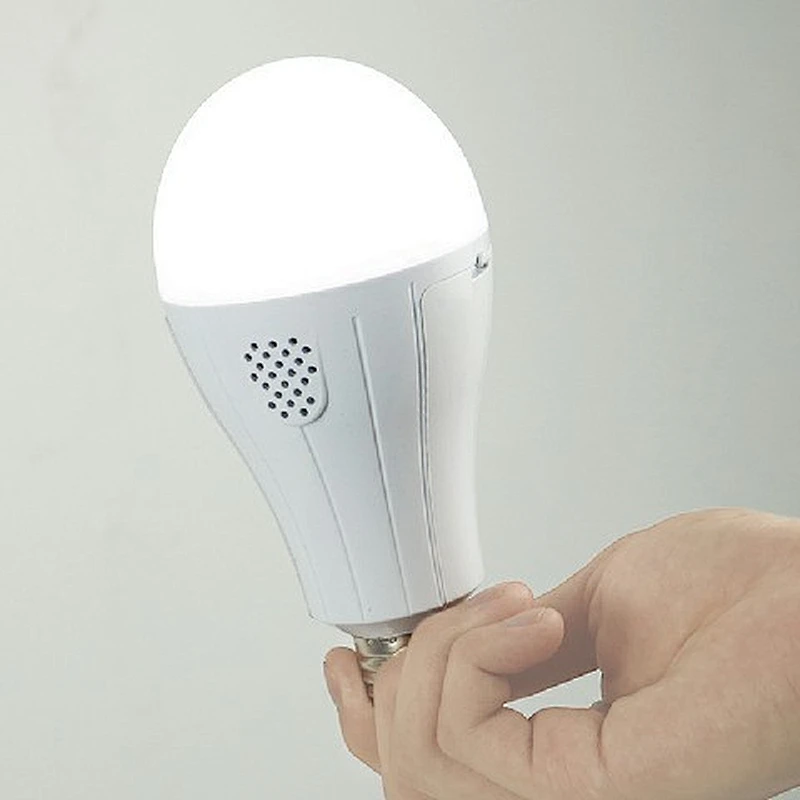 Los fabricantes de China 15W Camping al aire libre Senderismo LED Bombilla de emergencia